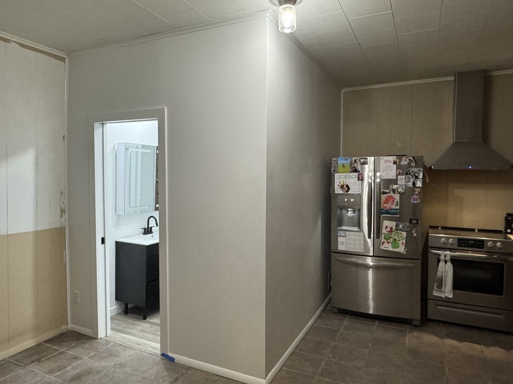 Steeleville bath for Dead Tree General Contracting in Carbondale, Illinois