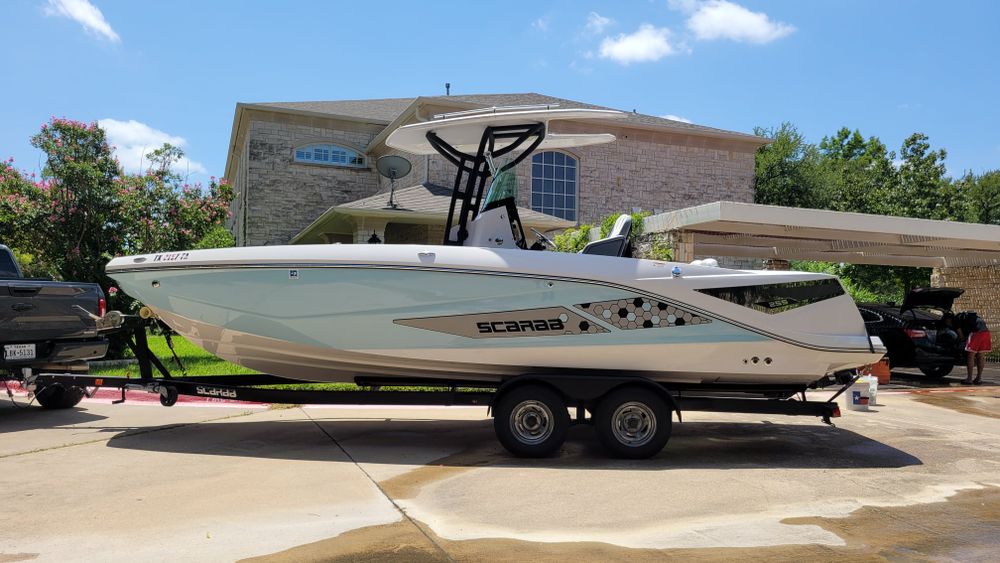 Boat Exteriors for L'Finesse Auto/Boat Details in Dallas, TX