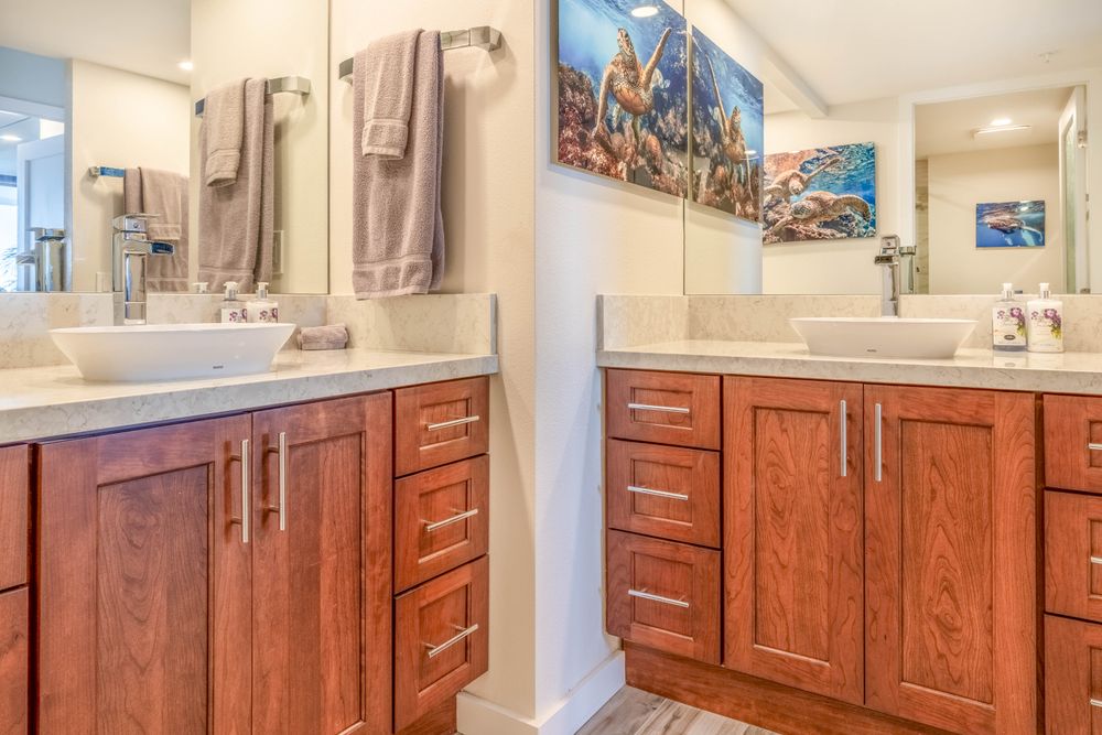 Custom Cabinetry for Alexander's Designs & Remodeling LLC in Kahului, HI