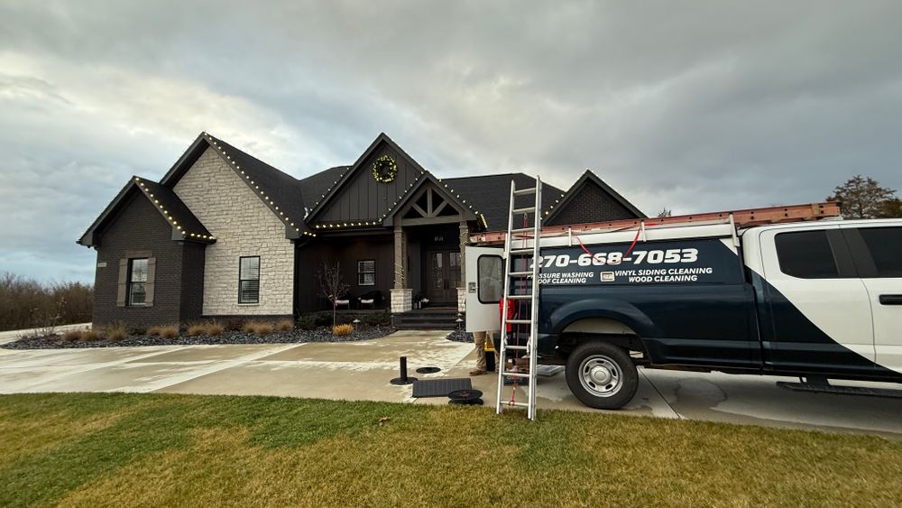 Christmas Light Installation Gallery for Bluegrass Brothers Exterior Services LLC in Elizabethtown, KY