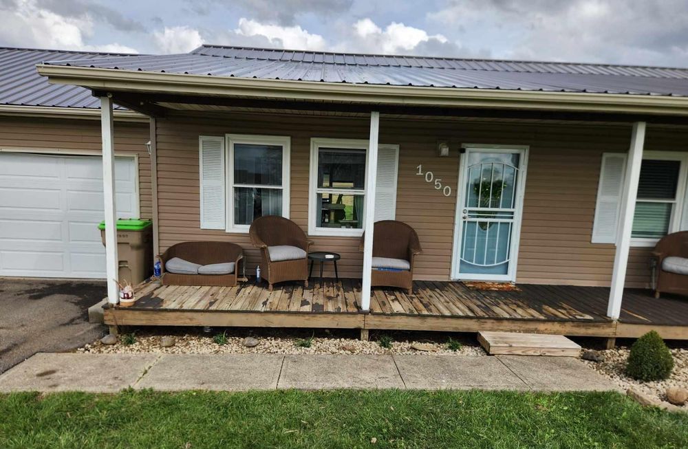 Mulching for Rose City Lawn & Landscaping in Springfield, Ohio