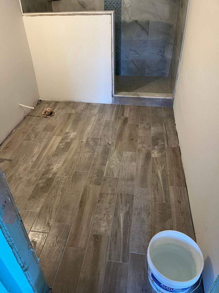 All Photos for Dail Flooring Solutions in Ruskin, FL