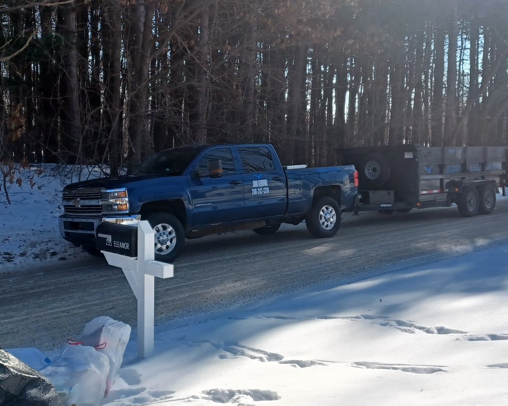 Haul Away for Blue Eagle Junk Removal in Oakland County, MI