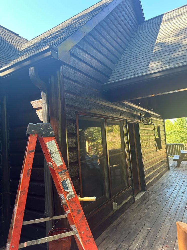 Exterior Painting for Fernandez Painting & Remodeling in Pigeon Forge, TN