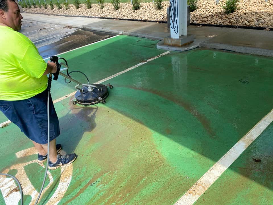 Driveway & Sidewalk Cleaning for Savage Pressure Washing in San Marcos, TX