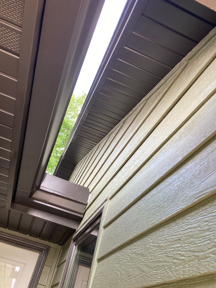 All Photos for The Gutter Man Seamless in Kearney, NE