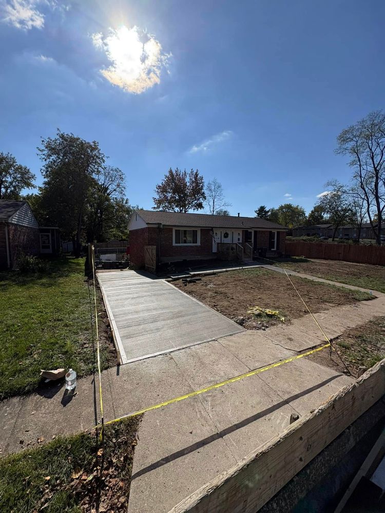   Concrete for Curtis Concrete Contracting in Trenton, OH
