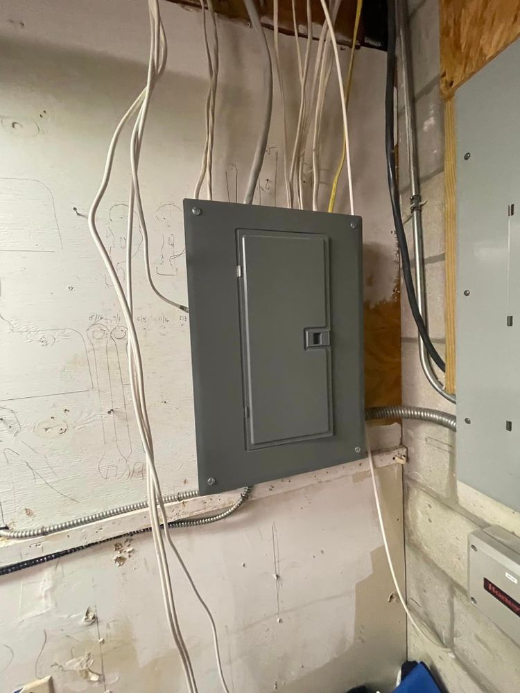 Our Electrical Panel Upgrades enhance safety, improve energy efficiency, and support modern appliances. We ensure reliable power distribution with expert installation, minimizing risks while boosting your home's electrical capacity and performance. for Manny’s 407 Eléctric Inc in St. Cloud, FL