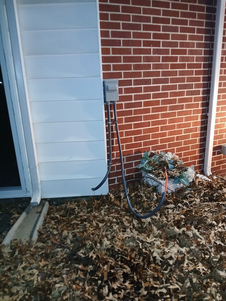 13 doors, 2 windows,  plus pool room Mechanics for Dead Tree General Contracting in Carbondale, Illinois