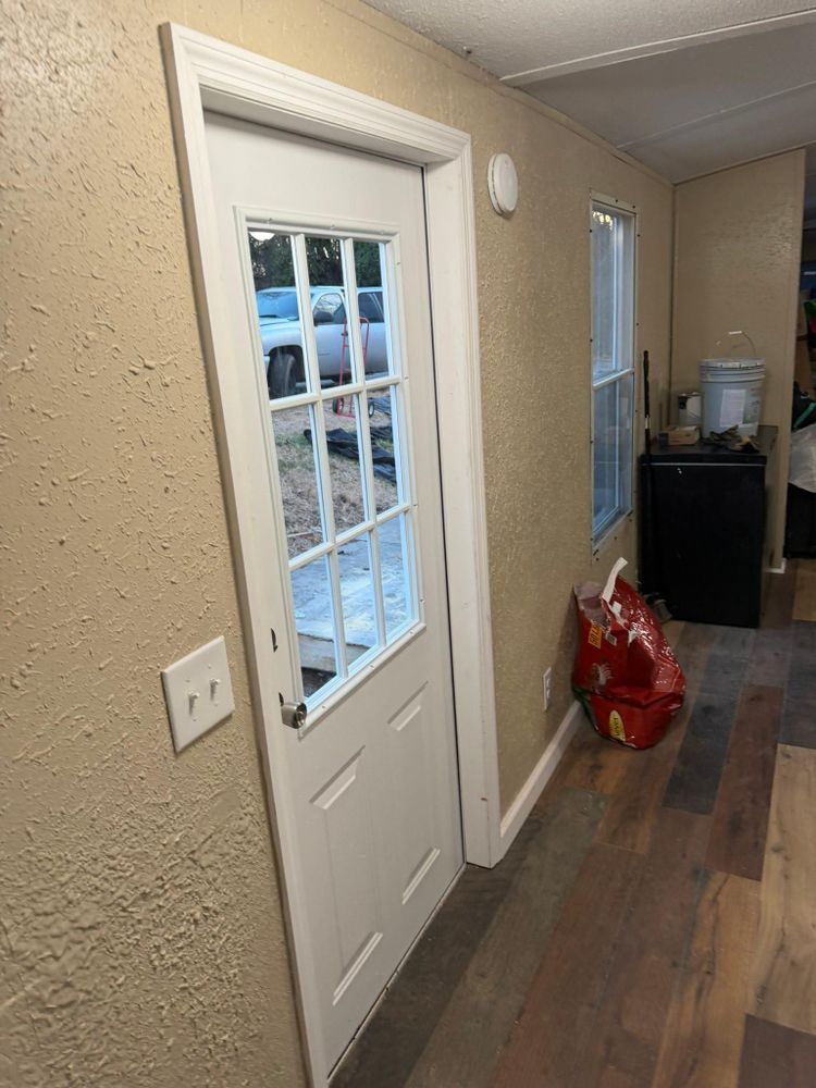 All Photos for Momos Construction in Piney Flats, TN