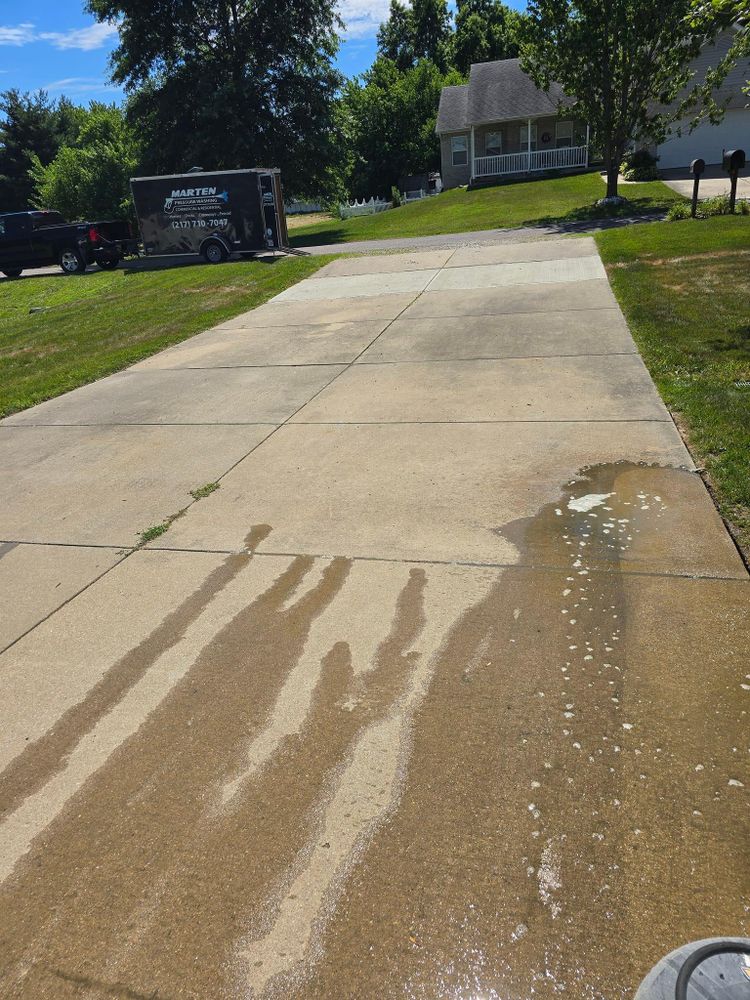 All Photos for Marten Pressure Washing in Litchfield, IL