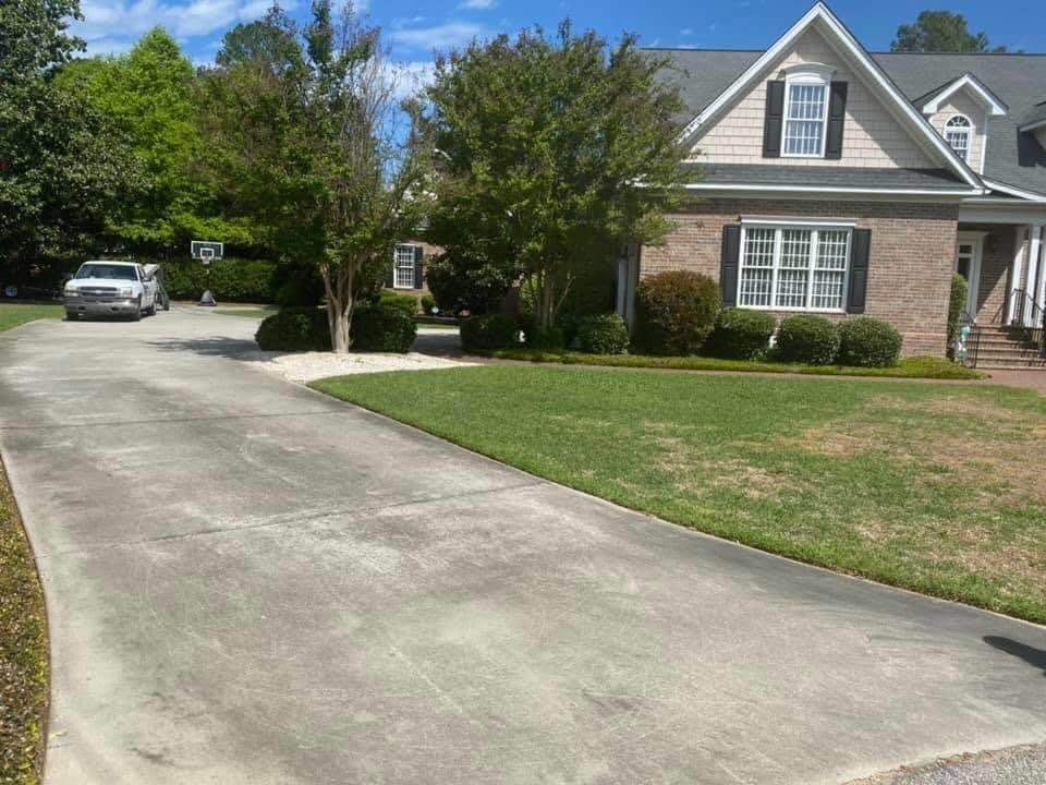 Pavement Cleaning for Jay's Mobile Detailing & Pressure Washing in Florence, SC