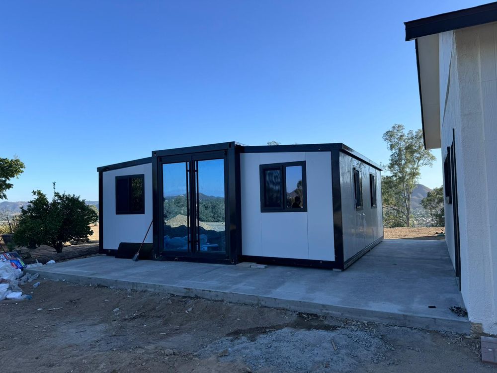 Custom Tiny Homes for NewGen Tiny Homes in Los Angeles, CA