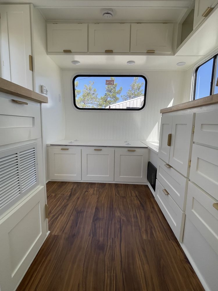 All Photos for Mauka to Makai RV Renovations in Los Angeles, CA