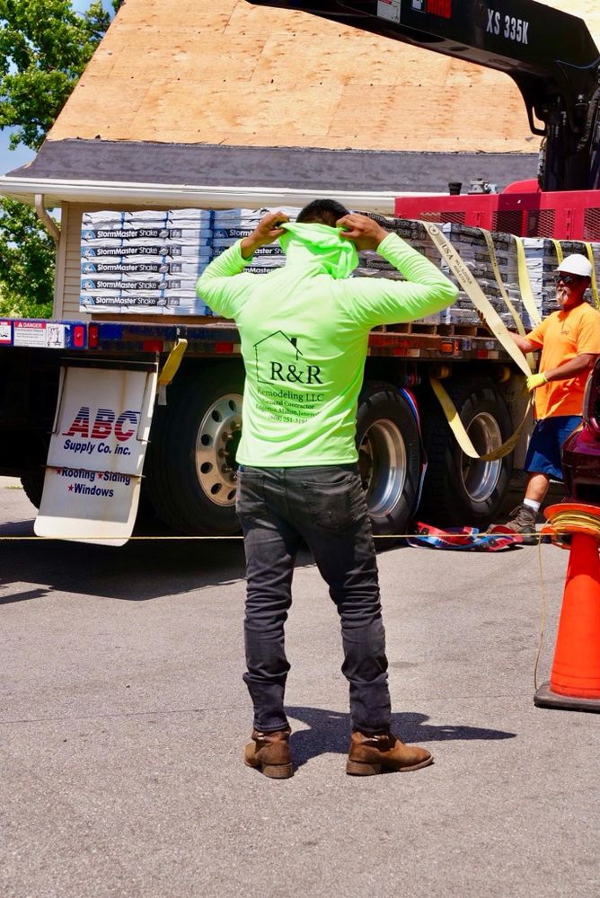 R&R Remodeling team in Edgerton, WI - people or person