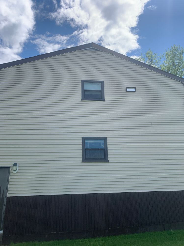 Soft Washing for Calvert Clean Up, Pressure Washing & Hauling LLC in Pasadena, MD