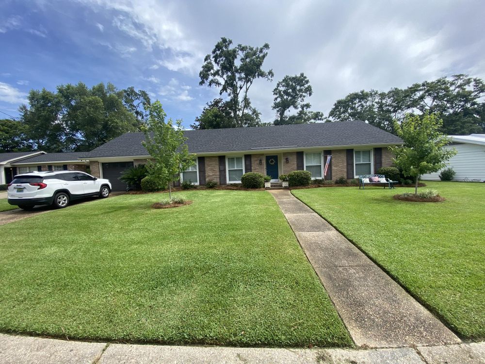 All Photos for All-Star Lawn Care & Soft Washing in Mobile, AL