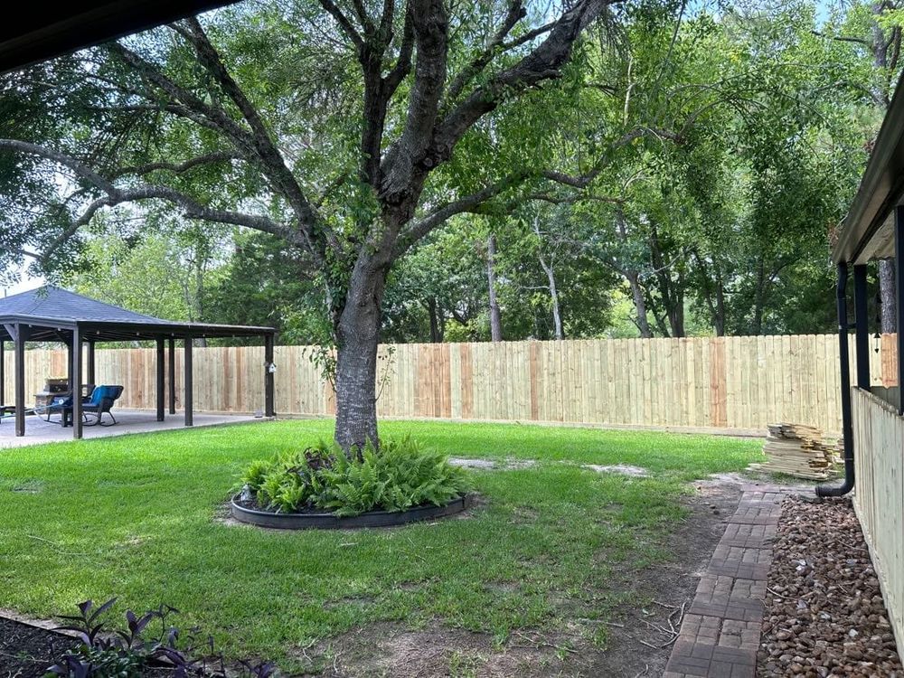 Fences for Bar T Fencing in Dayton, TX