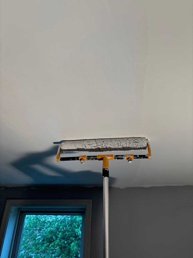 Our residential painting service offers expert interior house painting to rejuvenate your home’s appearance, using high-quality materials and precise techniques to ensure a flawless finish that transforms your living space. for Creekside Power Washing and Painting in Aston Township, PA