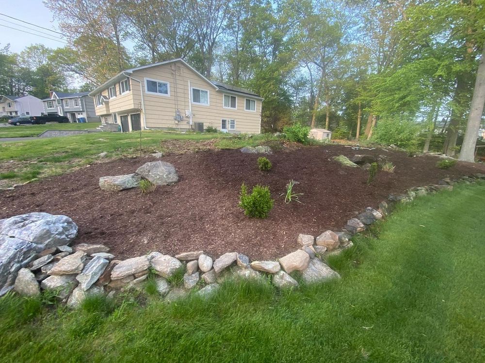 Landscape & Bed Design for Ace Landscaping in Trumbull, CT