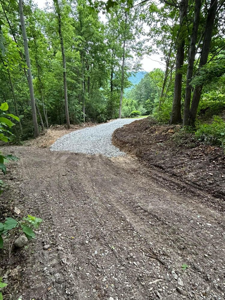 All Photos for NRV Tree Pro, LLC in Narrows, VA