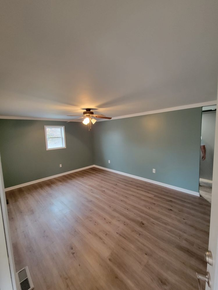 All Photos for Middle Man Construction in Fall Branch, TN