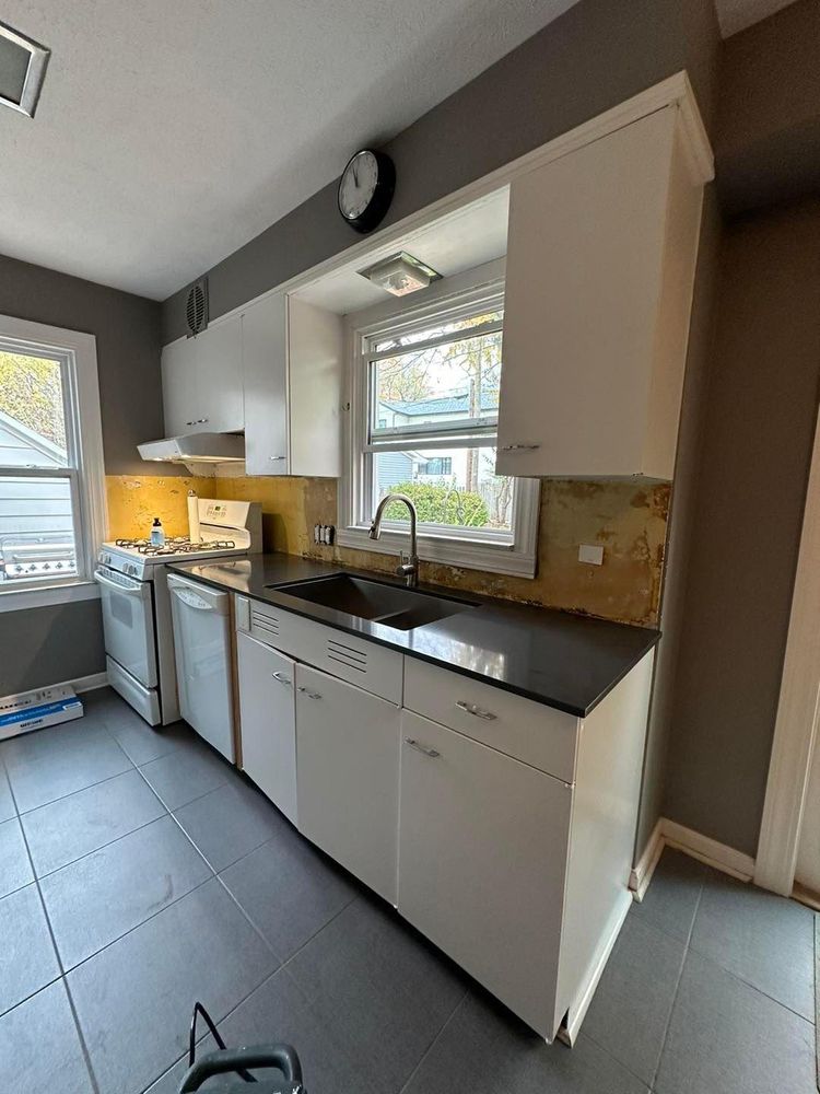 All Photos for Matt Meranda Painting in Grand Rapids, MI