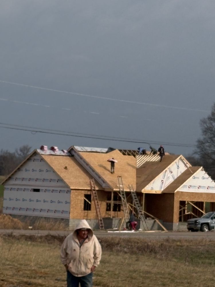 Our roofing service provides durable and efficient metal roofing solutions, ensuring enhanced energy efficiency, longevity, and a modern aesthetic for your home’s exterior. Trust us to safeguard your investment with precision craftsmanship. for Rippetoe Builders LLC in Cookeville, TN