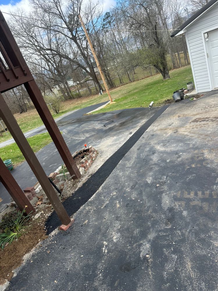 All Photos for Metzler Paving and Sealcoating LLC in Jacksboro, TN