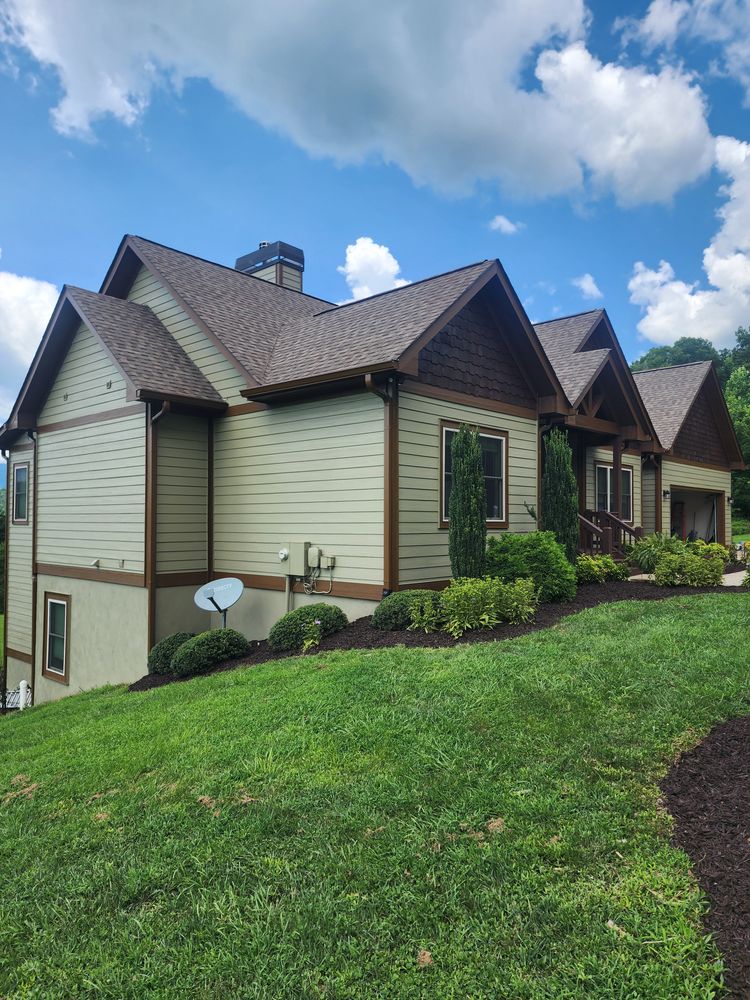 Interior Painting for Jason's Professional Painting in Hayesville, NC