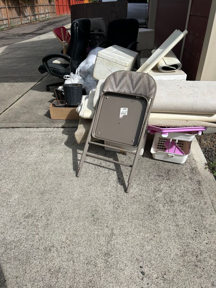 All Photos for Sol Junk Removal in Independence, OR