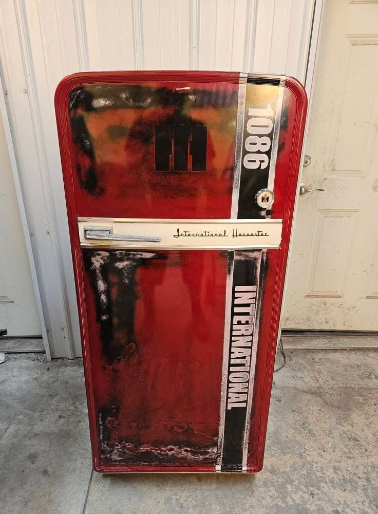 Vintage Refrigerator Projects for Wessels Custom Paint & Restoration in Bad Axe, MI