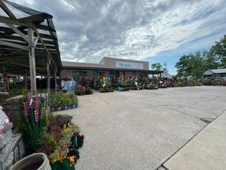 All Photos for Mayfield Landscaping in Staunton, IL