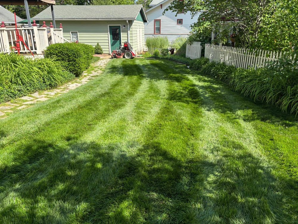 All Photos for Andrew's Lawn Service LLC in Lebanon, IL