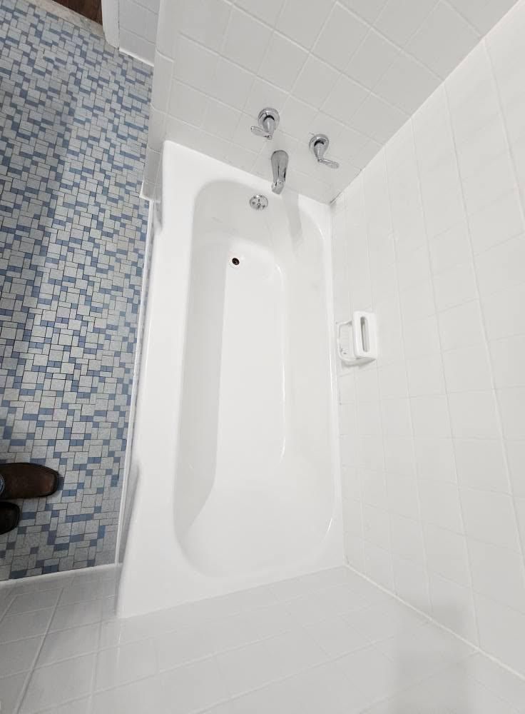 All Photos for Tub Life Resurfacing in Adairsville, GA