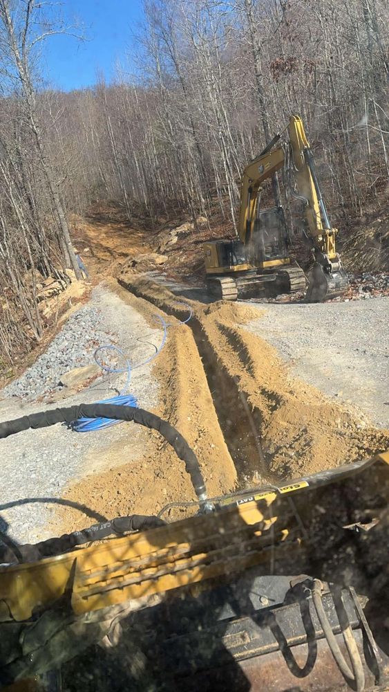 All Photos for Mountain Land Services in Oneida, TN