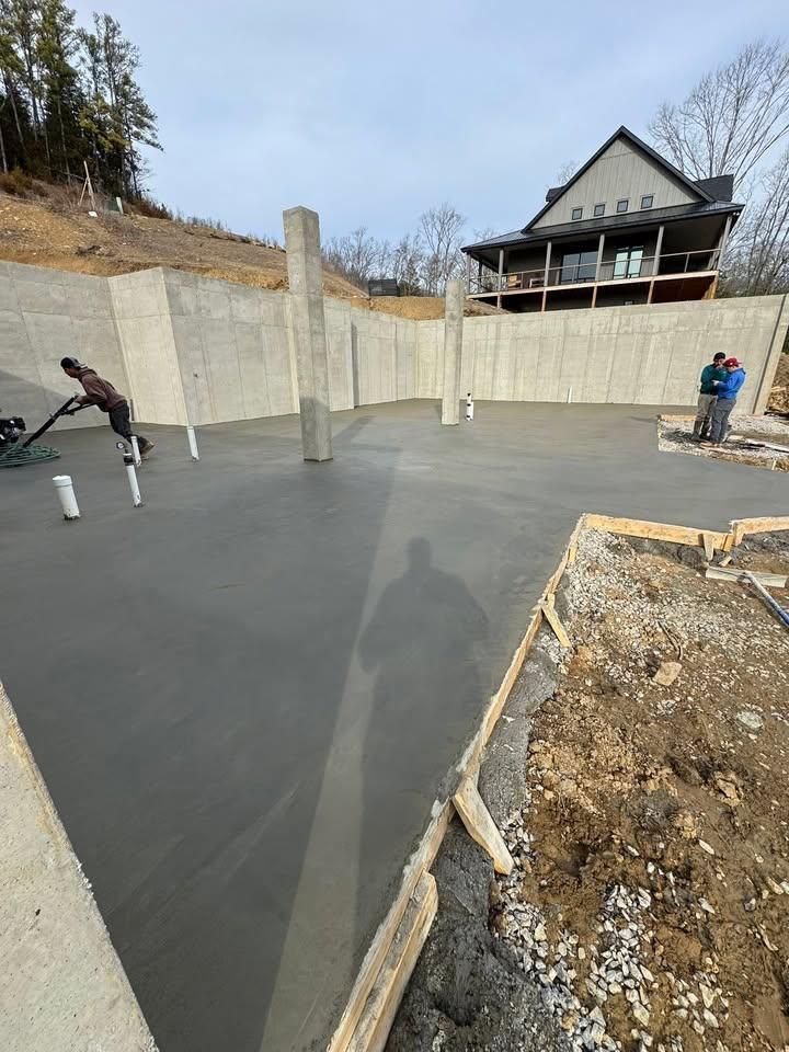 All Photos for Bledsoe & Sons Excavating and Developing in Dandridge, TN