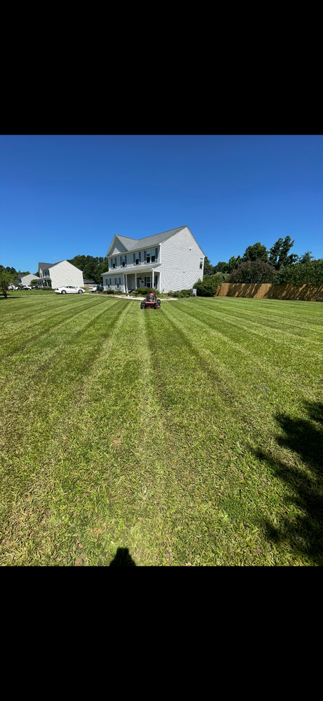 All Photos for Henry’s Lawn Care & Landscaping, LLC in Wendell, NC