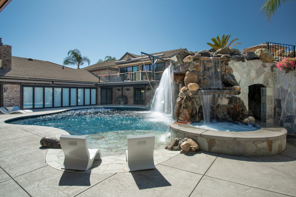 Custom Pool Construction for Western Pools Inc in Marysville, CA