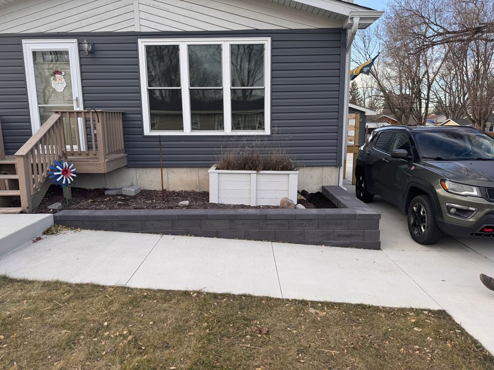 Hardscaping Landscaping for H&L Lawn Care LLC in Twin Lakes, WI