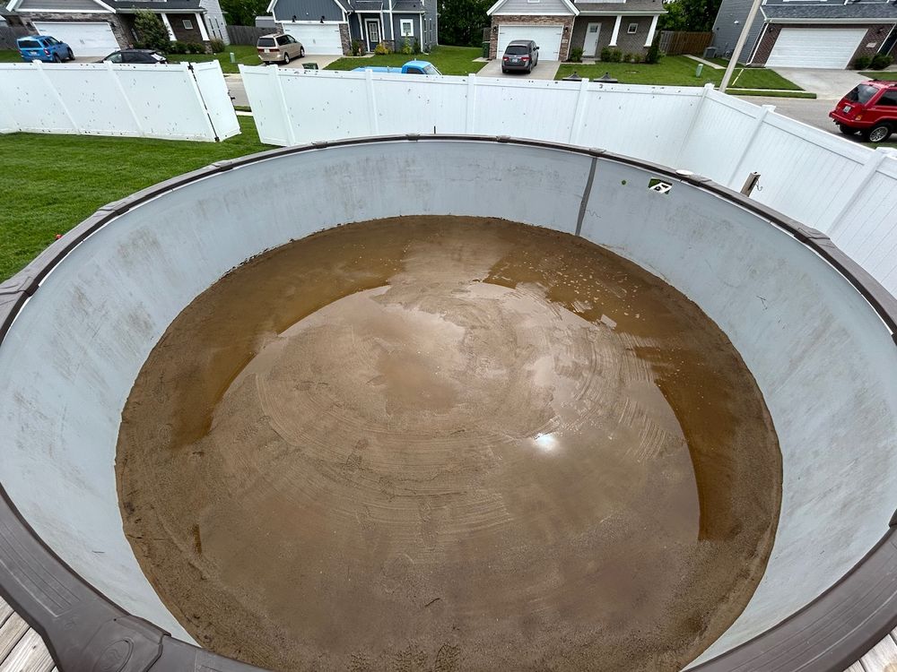 Liner Changes for CW Pool Care in Owensboro, KY