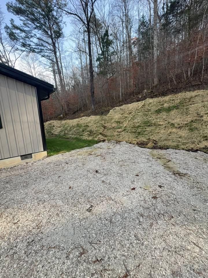 All Photos for Dust Till Dawn Lawn in London, Kentucky