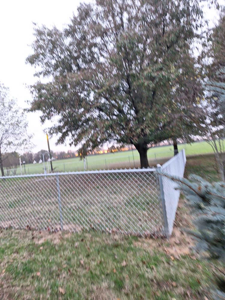All Photos for Apex Fence in Henderson, KY
