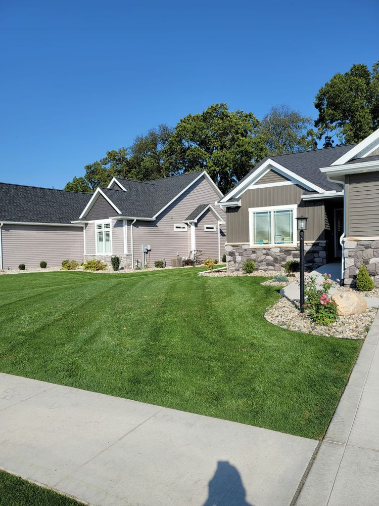 Mowing for Benny's Lawn Care in Elkhart, IN