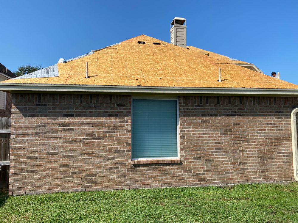 Roofing for A-Team Roofing & Construction in Huffman, TX