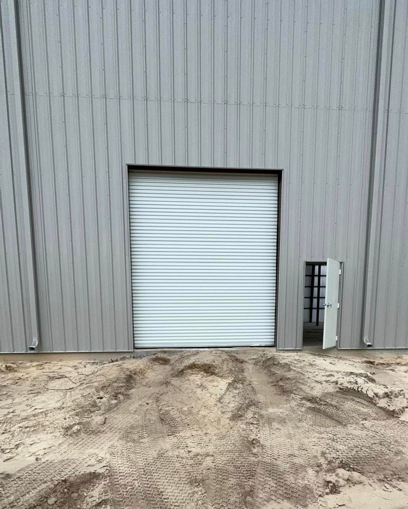 Our expert garage door installation service ensures a seamless and secure fit for your home, enhancing curb appeal and functionality with top-quality materials and professional craftsmanship. for Tri-County Garage Doors in Altoona, FL