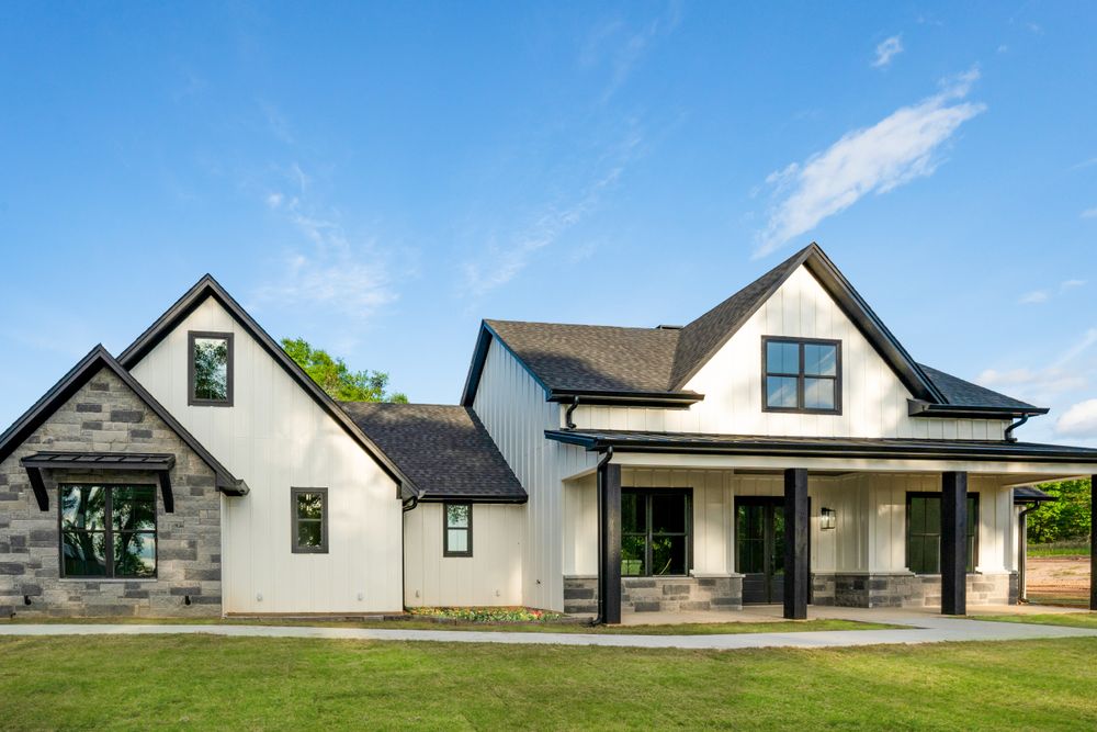 Exterior for Neely Construction & Design LLC in Chandler, TX