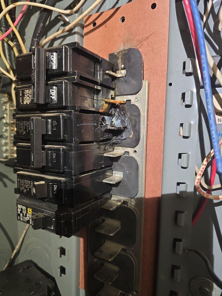 All Photos for Grunt Electric in Bensenville, IL