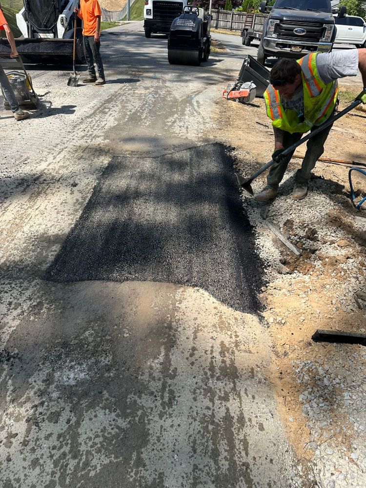 All Photos for Metzler Paving and Sealcoating LLC in Jacksboro, TN