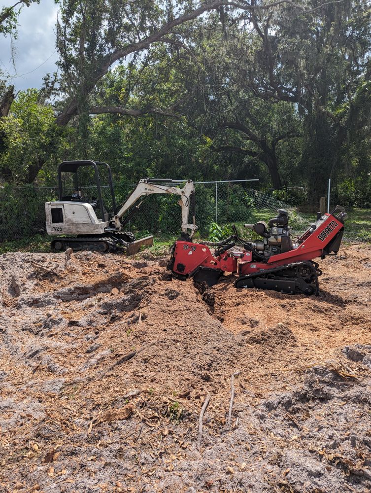 All Photos for Regal Tree Service and Stump Grinding in Wauchula, FL